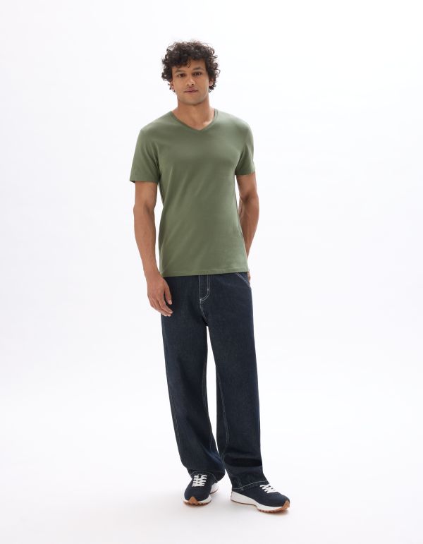 T-shirt slim col v en coton stretch - vert