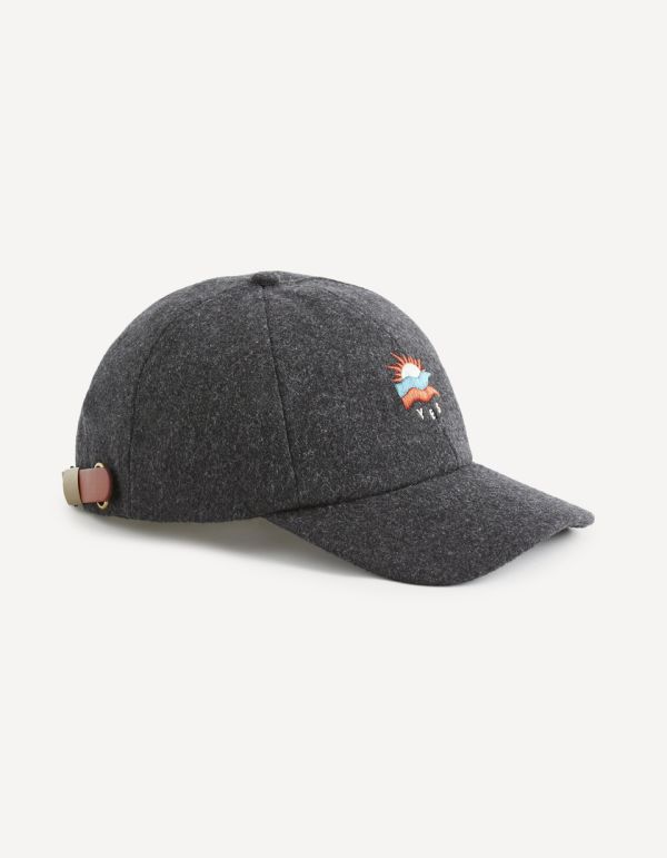 Casquette avec patch