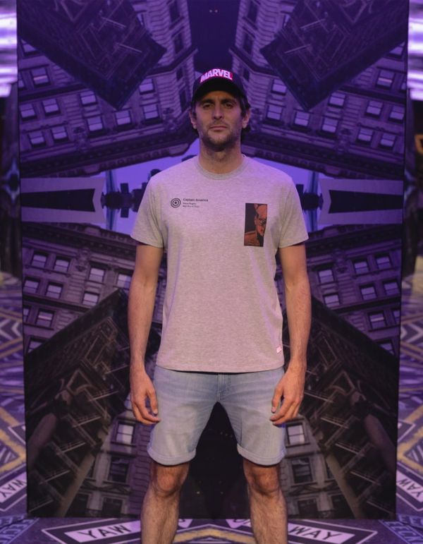 Marvel - T-shirt Captain America